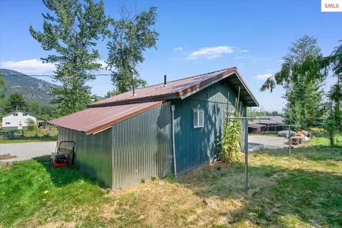 Exterior - 817 Upland Dr, Sandpoint, ID 83864 photo 6 of 6