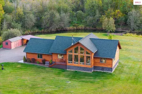 53876 Hwy 200, Clark Fork, ID 83811