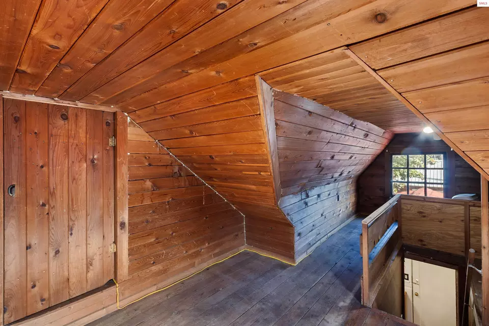 Entry Way - 220 N Main, Clark Fork, ID 83811 photo 4 of 4