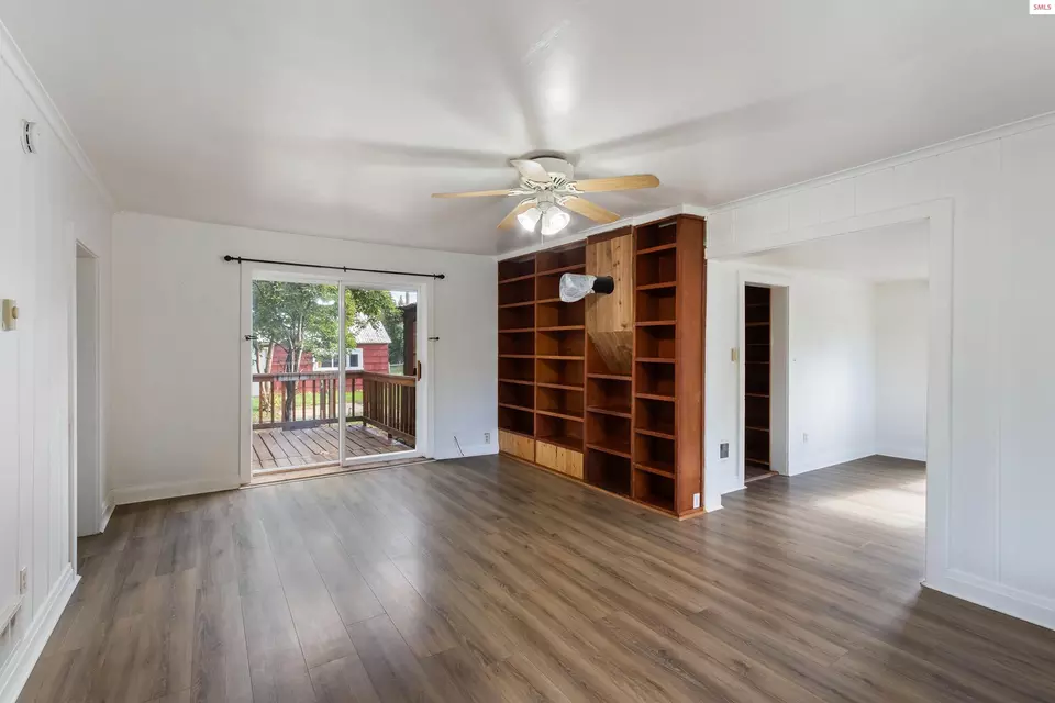 Living - 220 N Main, Clark Fork, ID 83811 photo 2 of 4