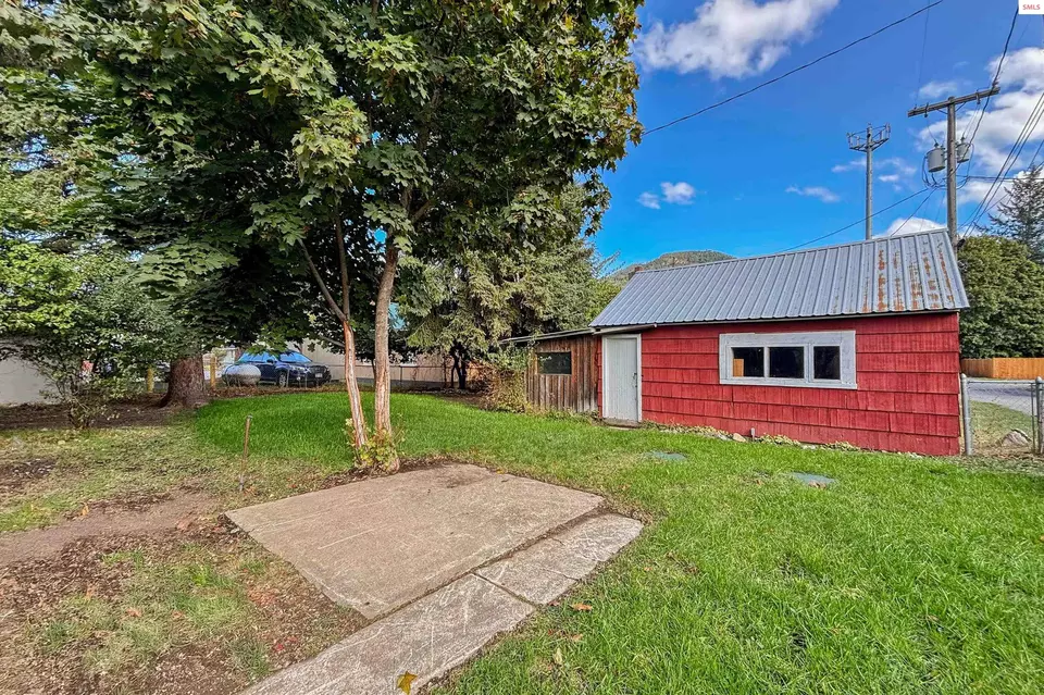 Exterior - 220 N Main, Clark Fork, ID 83811 photo 2 of 2