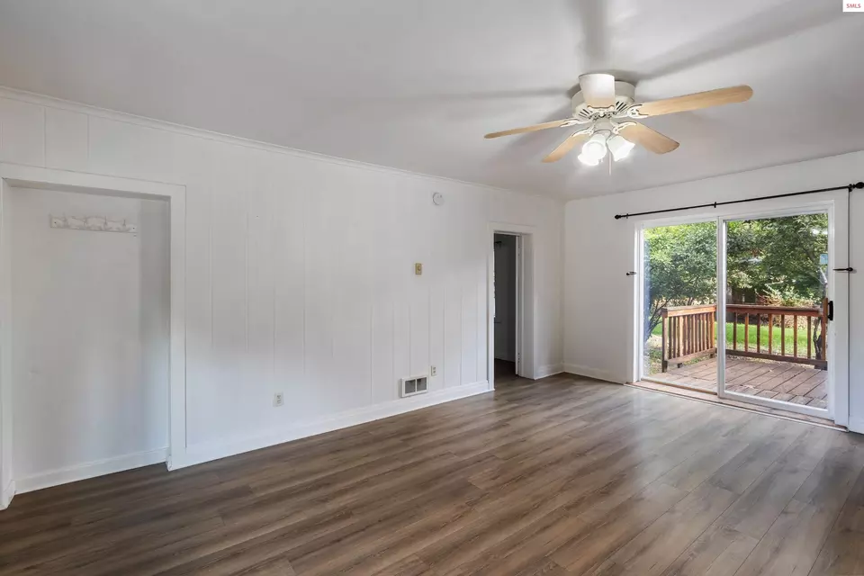 Living - 220 N Main, Clark Fork, ID 83811 photo 1 of 4