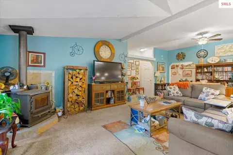 9864 Bottle Bay Rd, Sagle, ID 83860 photo 18
