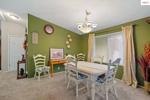 9864 Bottle Bay Rd, Sagle, ID 83860 photo 10