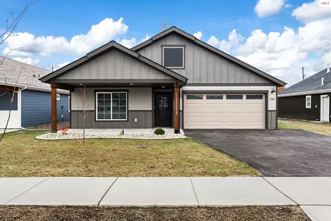2302 Maverick Ct, Sandpoint, ID 83864