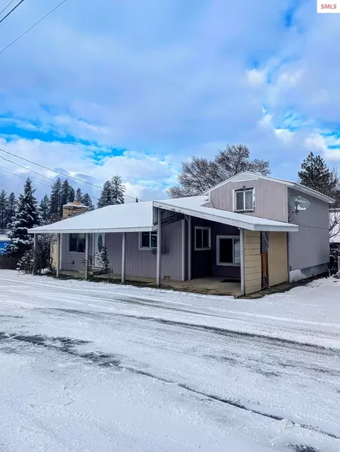 6873 Hillside Aly, Bonners Ferry, ID 83805