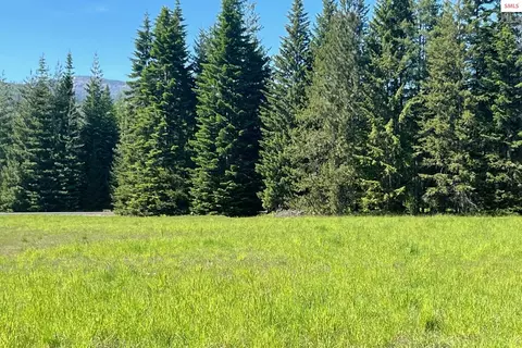 534 Saddleback Dr, Naples, ID 83847 photo 10
