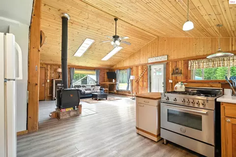 475 Old Range Rd, Clark Fork, ID 83811 photo 12
