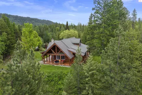778 B St, Sandpoint, ID 83864