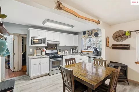Kitchen - 215 Forest Ave, Sandpoint, ID 83864 photo 1 of 3