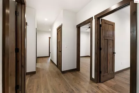 Entry Way - 105 Backtrack, Sandpoint, ID 83864 photo 3 of 3