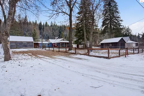 617 E Valley St, Oldtown, ID 83822
