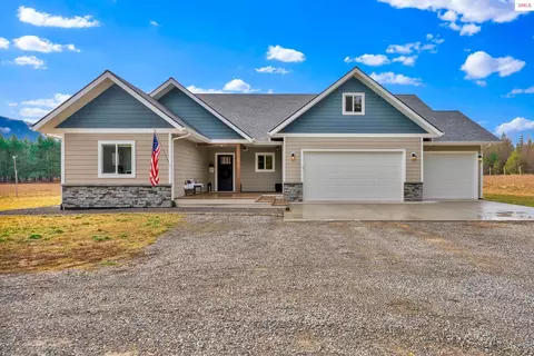134 Leelah Ln, Bonners Ferry, ID 83805