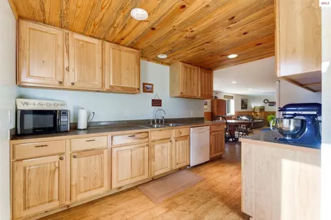 4719 Selle Rd, Sandpoint, ID 83864 photo 75