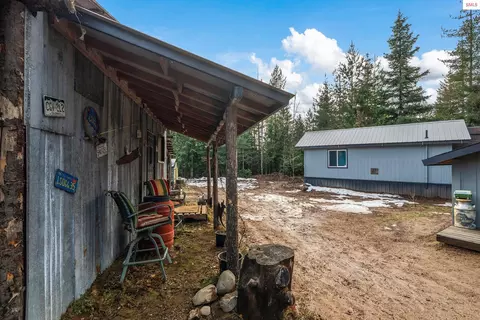 Exterior - 762 High Rd, Sandpoint, ID 83864 photo 17 of 20