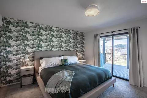 Bedroom - 475 Campbell Point Rd, Laclede, ID 83841 photo 1 of 9