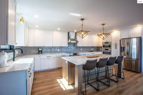 Kitchen - 475 Campbell Point Rd, Laclede, ID 83841 photo 1 of 5