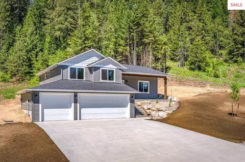 265 Durango Ln, Priest River, ID 83856