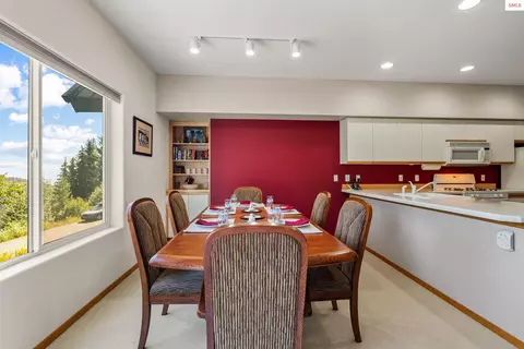 Dining - 87 Cornice Ct Unit #204, Sandpoint, ID 83864 photo 1 of 2
