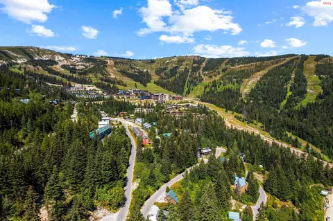 View/Area - 87 Cornice Ct Unit #204, Sandpoint, ID 83864 photo 3 of 5