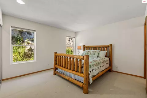 Bedroom - 87 Cornice Ct Unit #204, Sandpoint, ID 83864 photo 1 of 5
