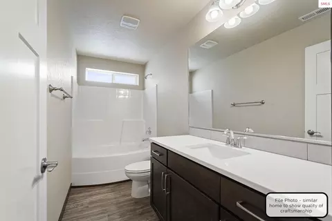 Bath - 2 Us 2 # s, Oldtown, ID 83822 photo 1 of 3
