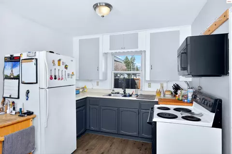 Kitchen - 403 Olive Ave, Sandpoint, ID 83864 photo 1 of 1