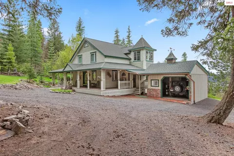 Exterior - 3467 E Sunset Dr, Harrison, ID 83833 photo 6 of 12