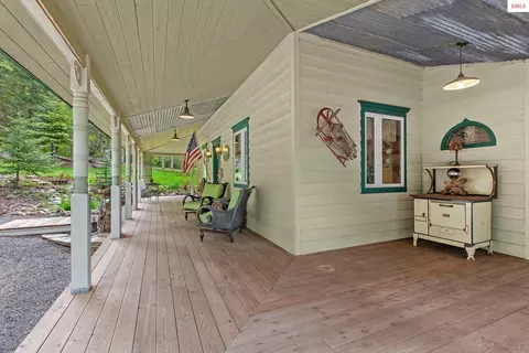 Exterior - 3467 E Sunset Dr, Harrison, ID 83833 photo 3 of 12