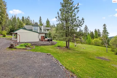 Exterior - 3467 E Sunset Dr, Harrison, ID 83833 photo 10 of 12