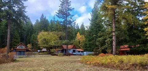 443 Stenna Dr, Sagle, ID 83860