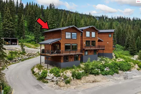 21 Harrison Ln, Sandpoint, ID 83864