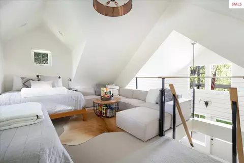 Bedroom - 232 Pomrankey Ln, Sandpoint, ID 83869 photo 4 of 4