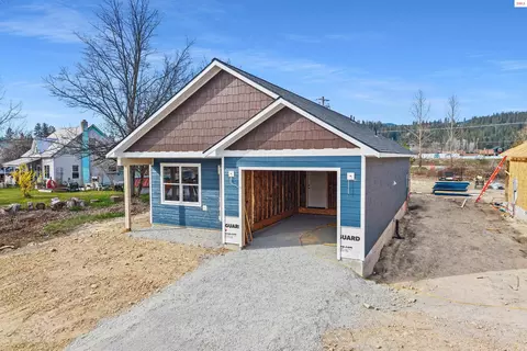 368 Old Diamond Mill Loop, Oldtown, ID 83822