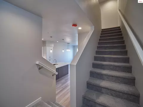 Entry Way - 1048 E 4th Ave, Post Falls, ID 83854 photo 1 of 2