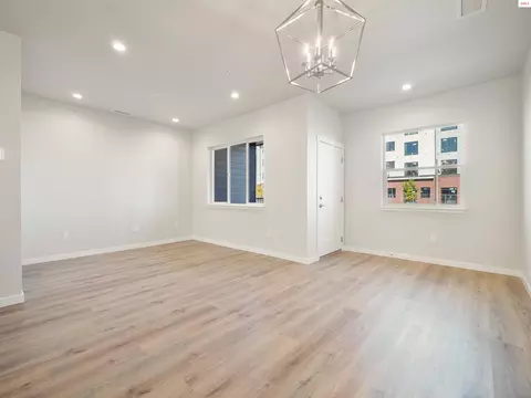 Living - 1048 E 4th Ave, Post Falls, ID 83854 photo 2 of 2