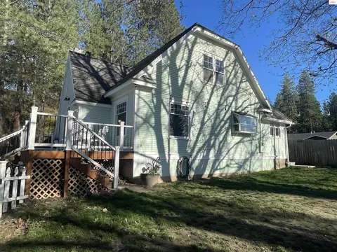 6645 Alderson Ln, Bonners Ferry, ID 83805
