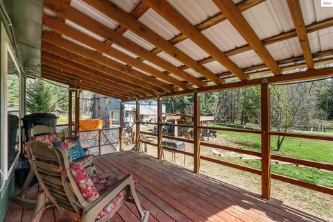 Exterior - 3464 Upper Pack River Rd, Sandpoint, ID 83864 photo 9 of 16