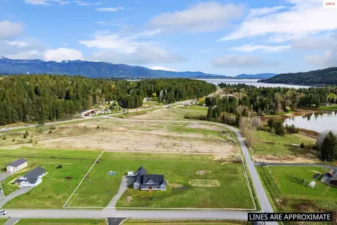 View/Area - 51 Pumphouse Ln, Sagle, ID 83860 photo 4 of 5