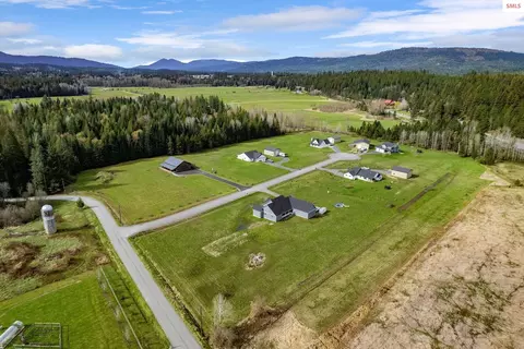 View/Area - 51 Pumphouse Ln, Sagle, ID 83860 photo 1 of 5