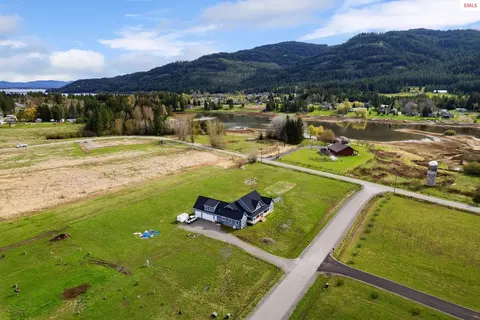 View/Area - 51 Pumphouse Ln, Sagle, ID 83860 photo 3 of 5