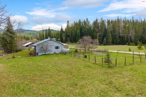 Exterior - 1206 Meadowood Rd, Sandpoint, ID 83864 photo 10 of 10