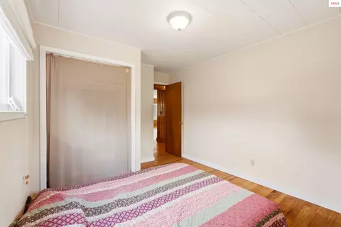 Bedroom - 1206 Meadowood Rd, Sandpoint, ID 83864 photo 2 of 8