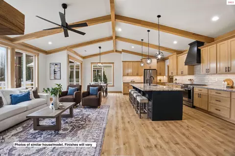 Entry Way - 126 Backtrack Rd, Sandpoint, ID 83864 photo 1 of 1