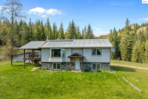 1791 Pup Paw Trl, Priest River, ID 83856