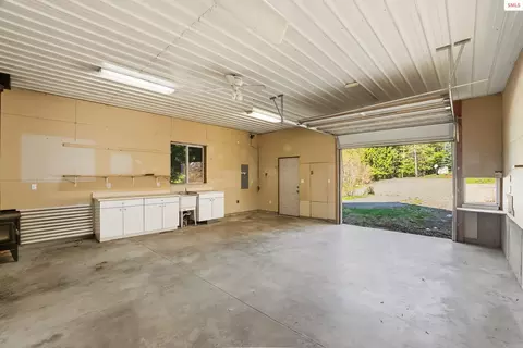 2895 Upper Pack River Rd, Sandpoint, ID 83864 photo 2