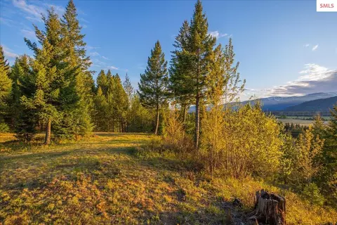 1894 Bowen Arrow Rd, Sandpoint, ID 83864
