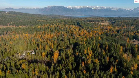 9816 Bottle Bay Rd, Sagle, ID 83860 photo 19