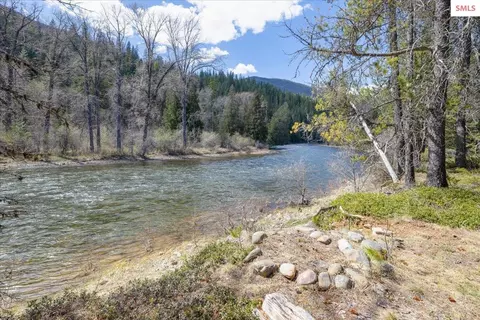 Nka N Moyie River Rd Tract 3, Bonners Ferry, ID 83805