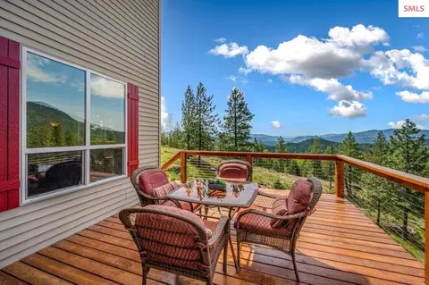 Exterior - 90 Riverview Cir, Sandpoint, ID 83864 photo 4 of 18